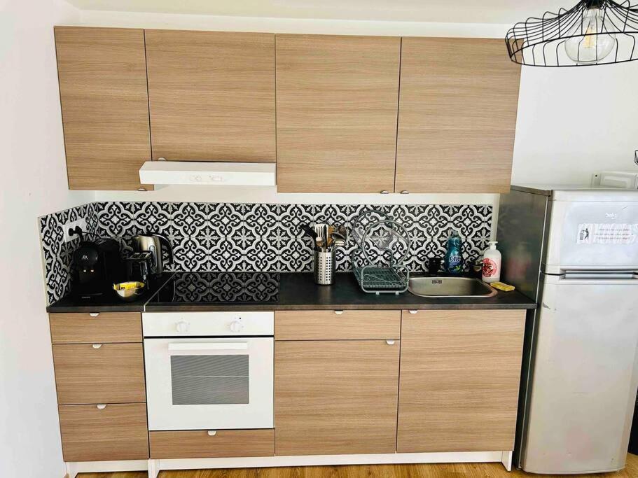 Magnifique Appartement Neuf 70M2 Lumineux Parking Cahors Bagian luar foto