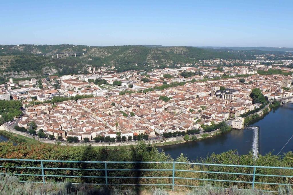 Magnifique Appartement Neuf 70M2 Lumineux Parking Cahors Bagian luar foto